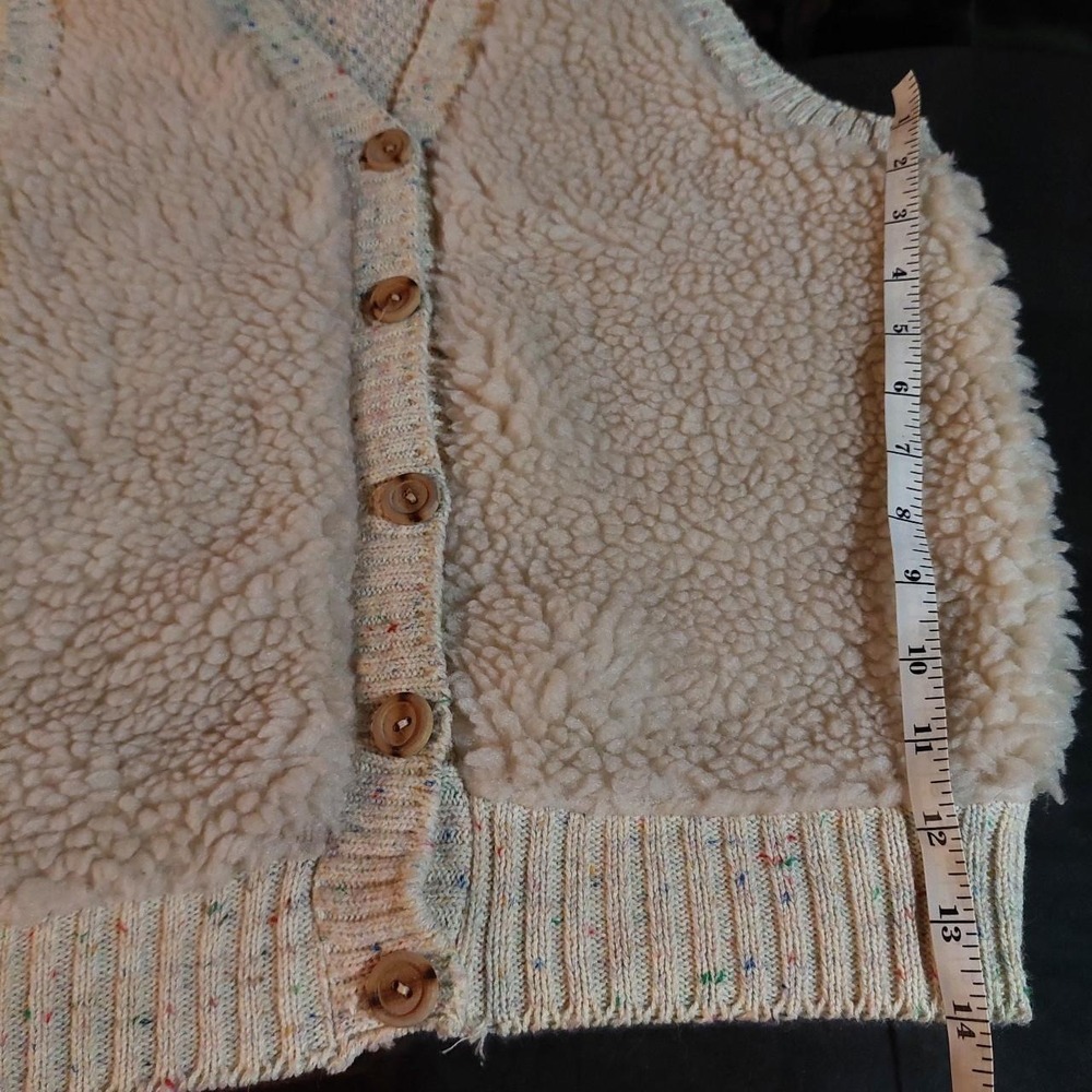 Vintage Wrangler Knit Vest Cream Faux Shearling Wooden Buttons 1980s - Picture 6 of 6